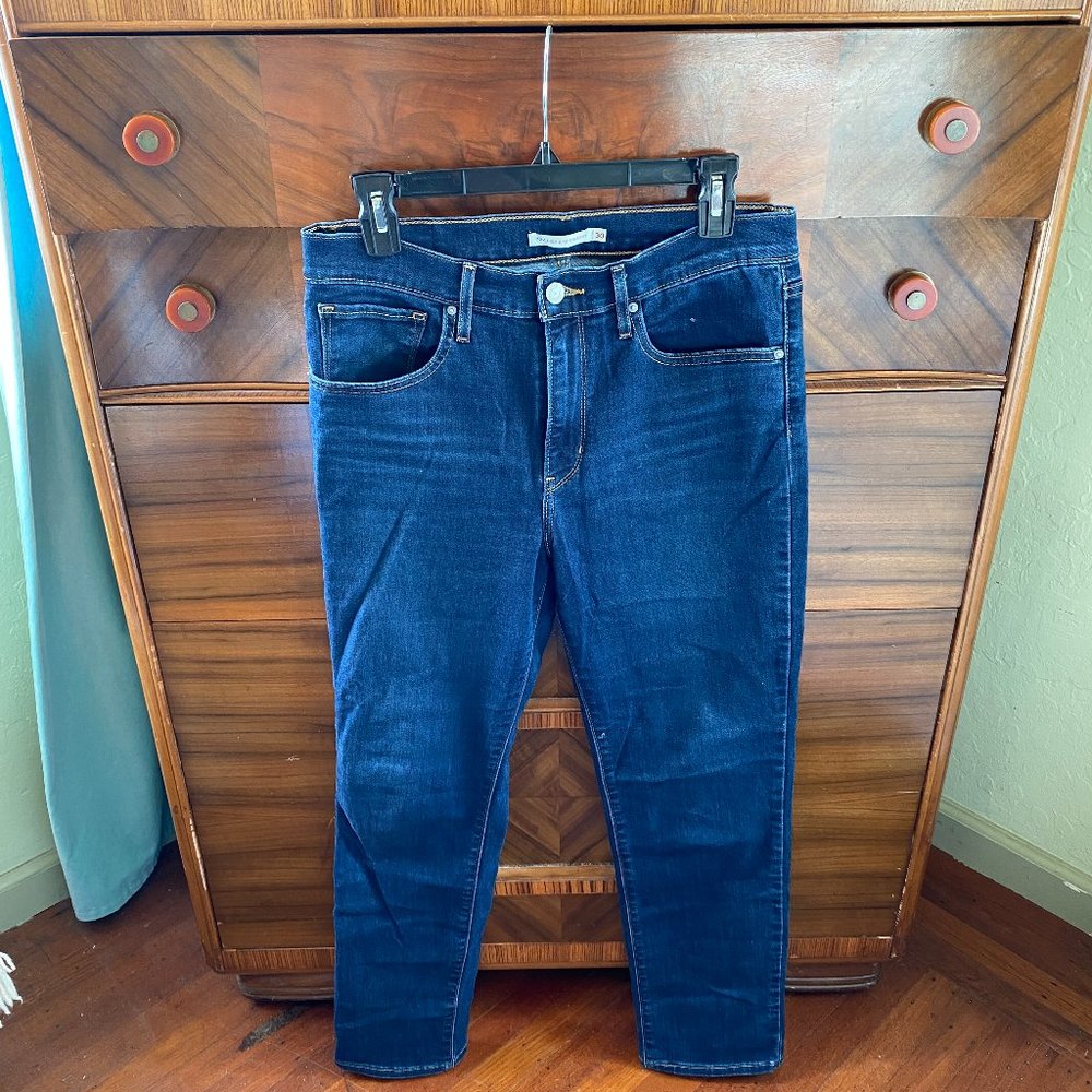 Levi's 724 High Rise Straight dark denim jeans